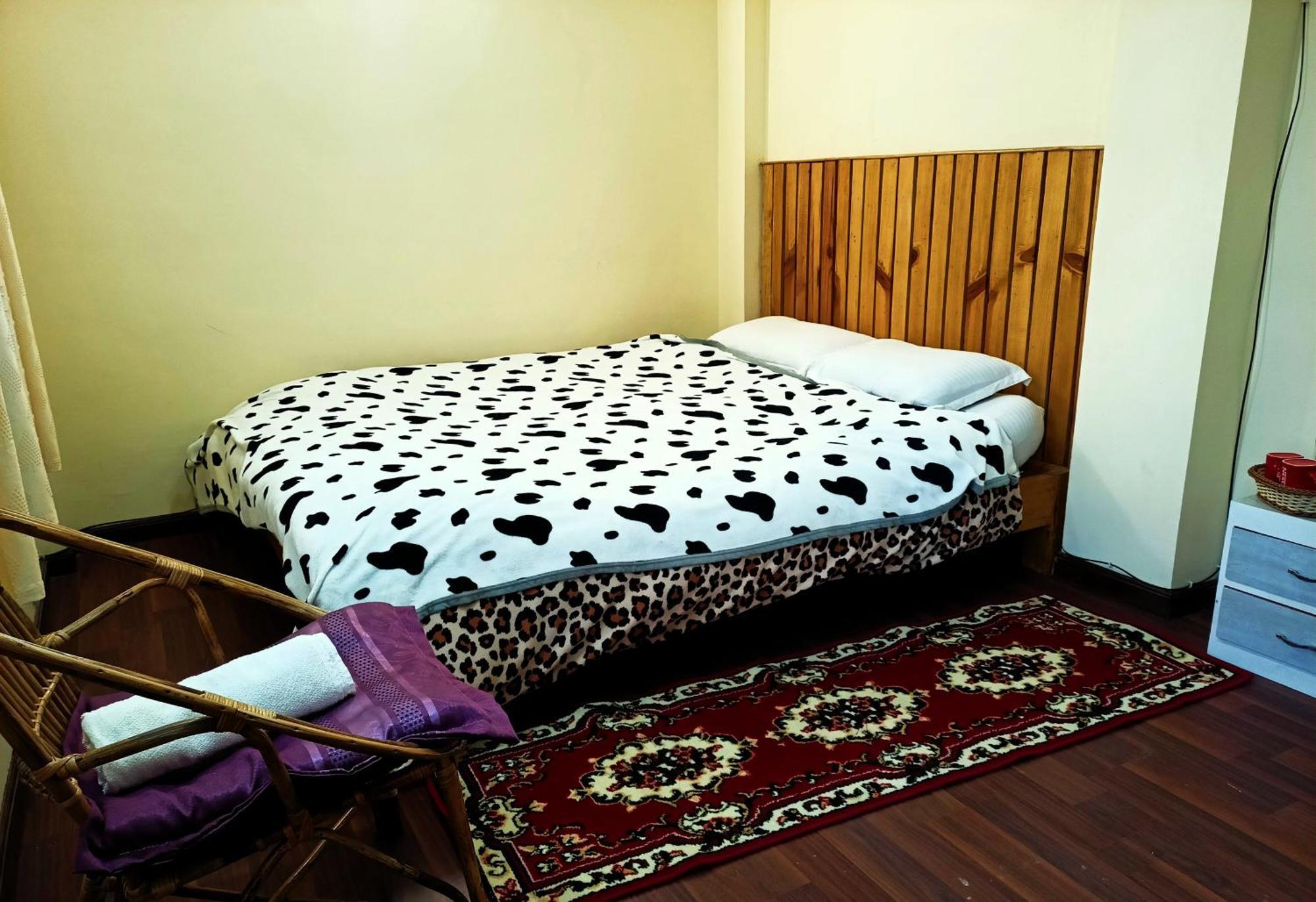 Nirvana Kuti Kathmandu Kamer foto